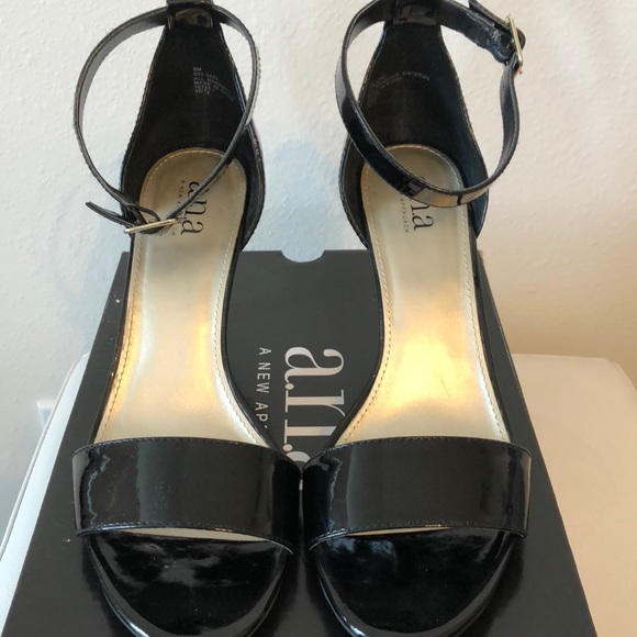 A. N. A. Black Heels - Picture 2 of 3